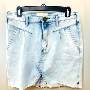 NWNT, One Teaspoon Jean Skirt, zip fly with logo button, Size 28